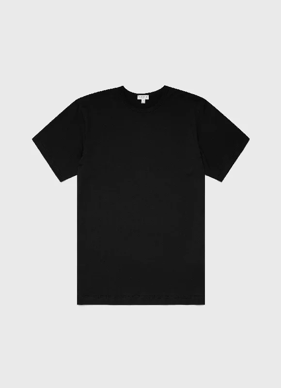 Men's Classic T-shirt in Black