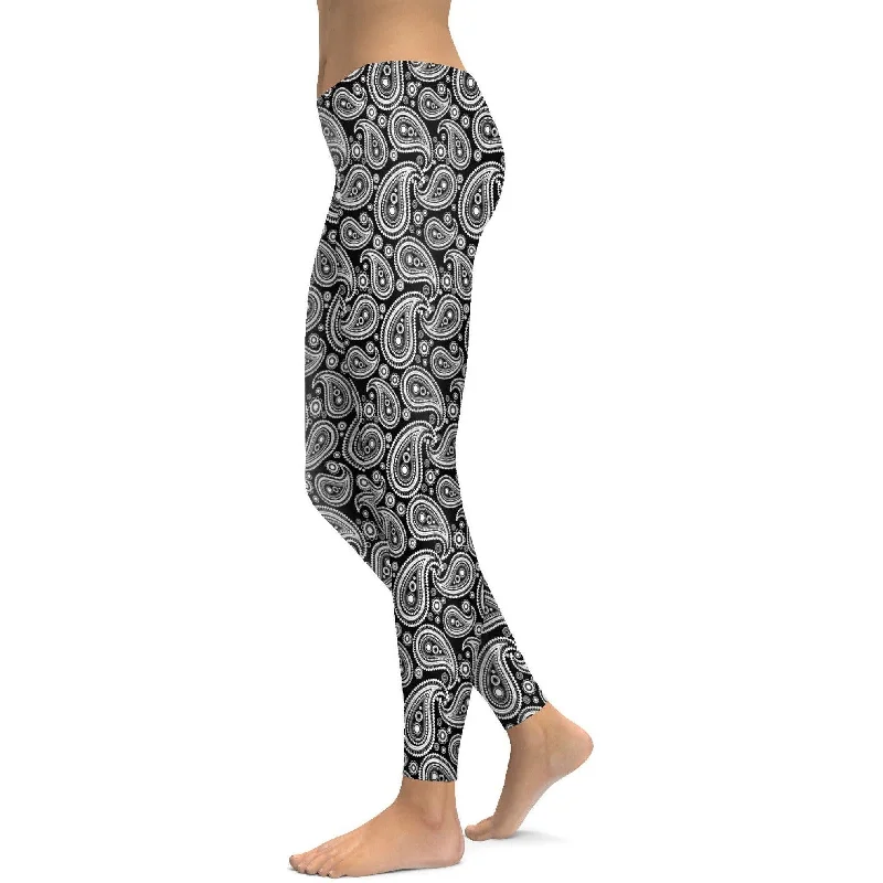 Black & White Paisley Leggings